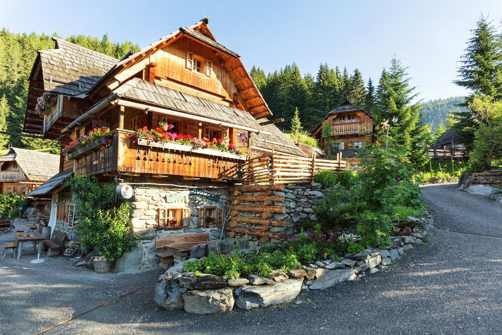 Almdorf Seinerzeit Hotell Wiedweg Exteriör bild