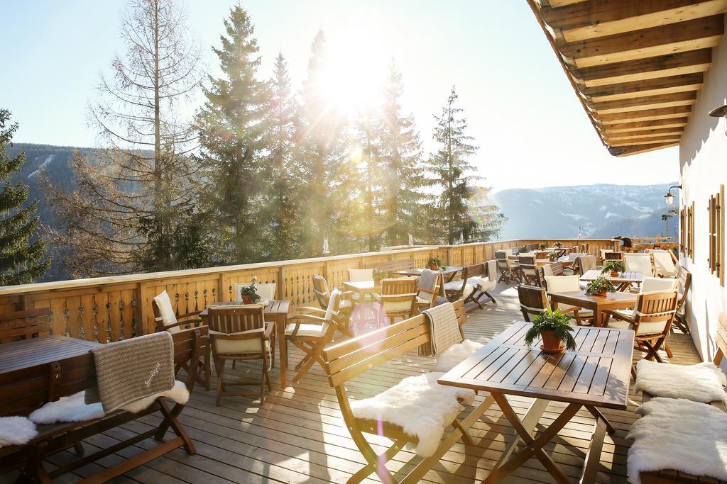 Almdorf Seinerzeit Hotell Wiedweg Exteriör bild