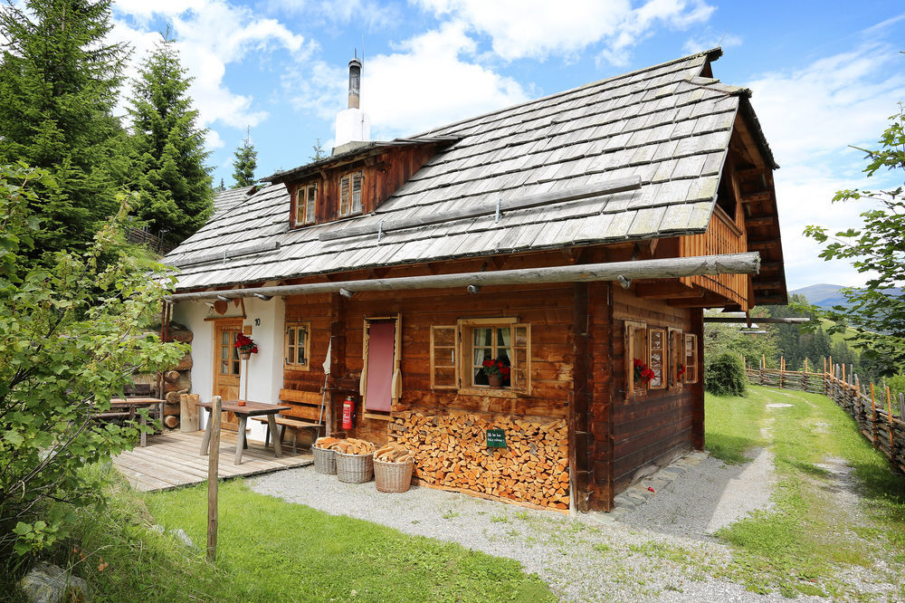 Almdorf Seinerzeit Hotell Wiedweg Exteriör bild