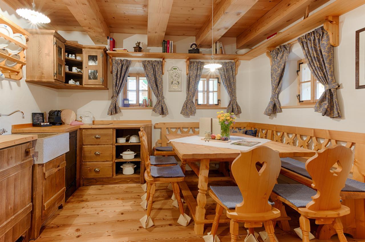 Almdorf Seinerzeit Hotell Wiedweg Exteriör bild