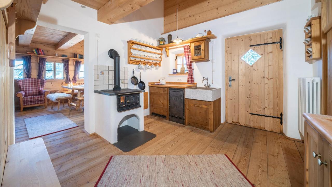 Almdorf Seinerzeit Hotell Wiedweg Exteriör bild